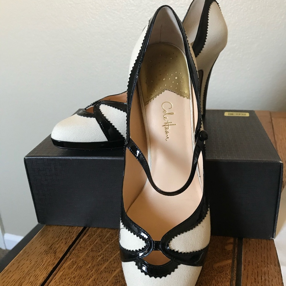 Cole Haan Women's Black and Cream Heels